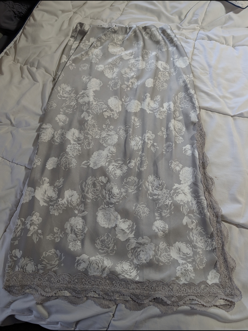 Floral Lace-Trim Maxi Skirt in Taupe Gray